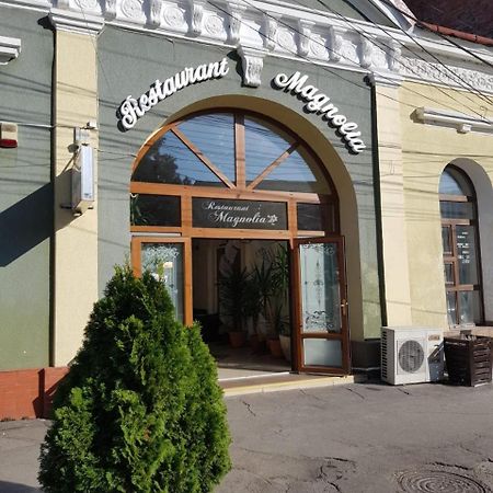 Hotel Magnolia Aiud Exterior foto